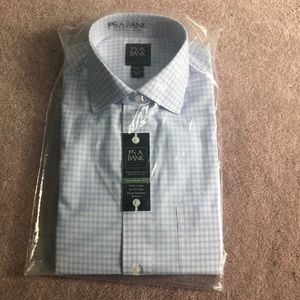16/36 tailored fit dress shirt from jos a bank.